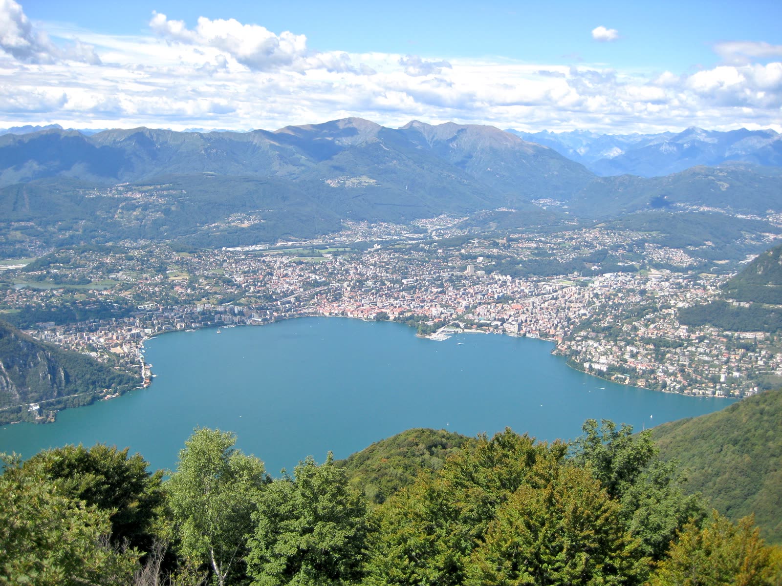 Zurich → Milan · optional Lugano & Como stops