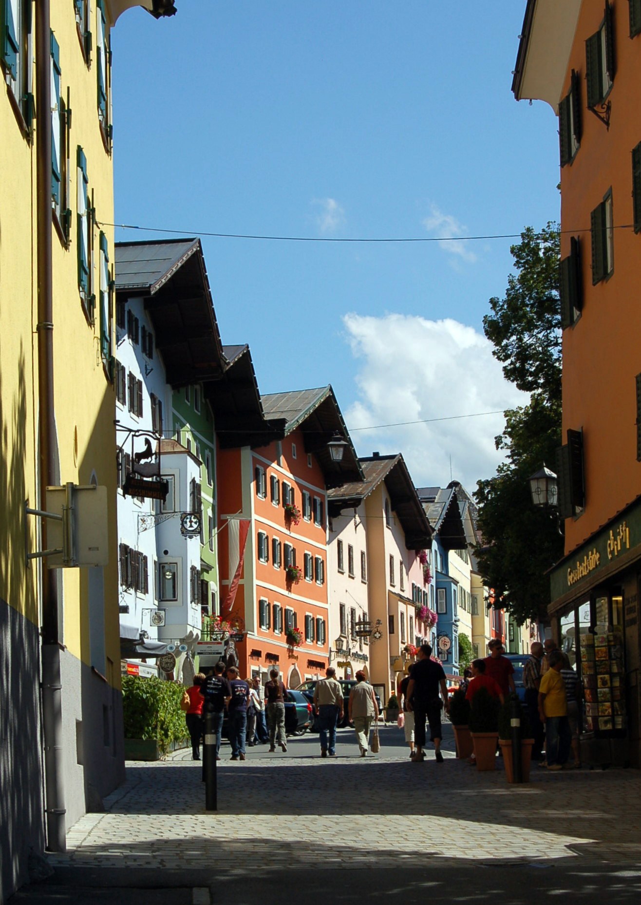 Kitzbühel — Legendary Alpine Ski Transfer